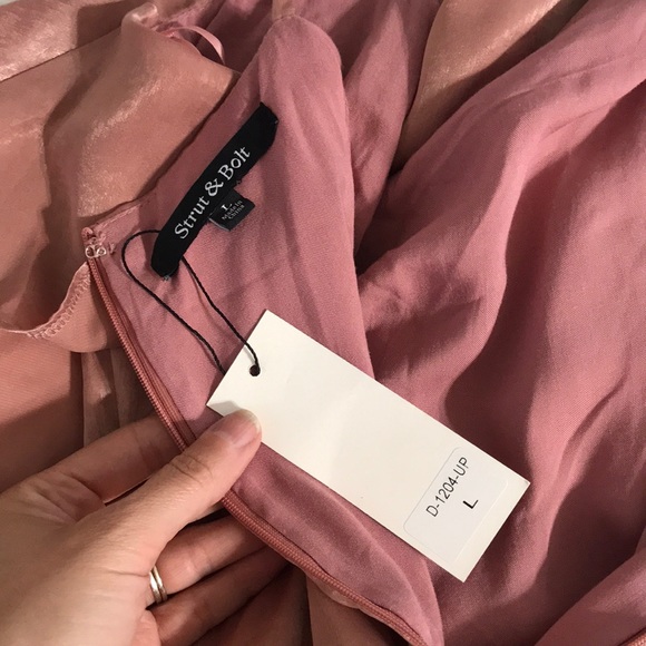 Strut and Bolt Dress Bridesmaid Wedding Dress - Picture 11 of 13